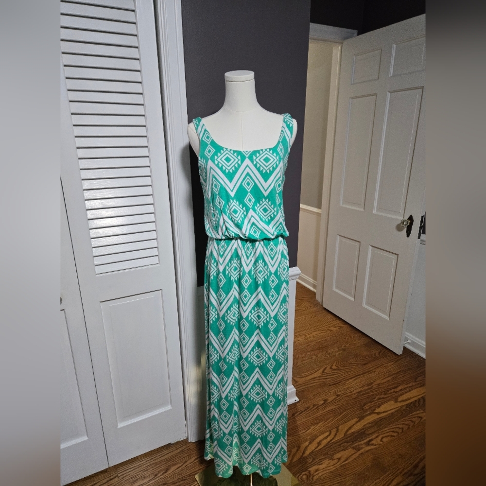 Sleeveless Geometric Print Maxi Dress - Green And White, Sz Medium